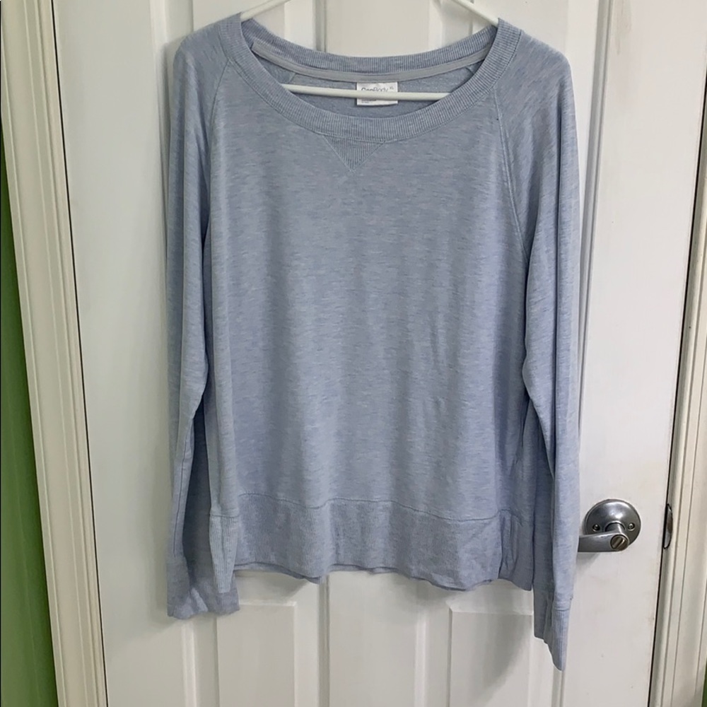 Light blue ultra soft long sleeve top size XL